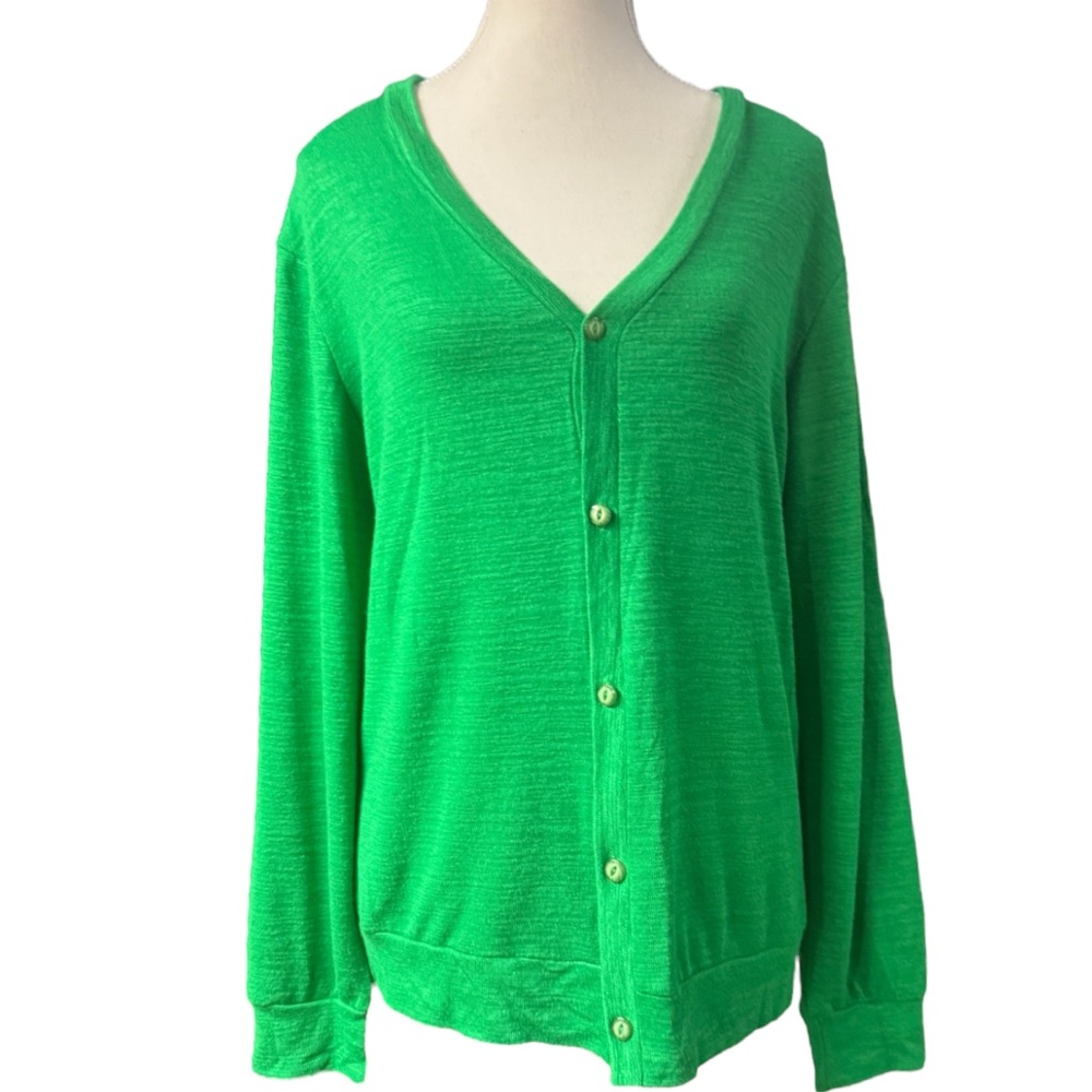 WHATLEES brand tagged XL Kelly green button down cardigan